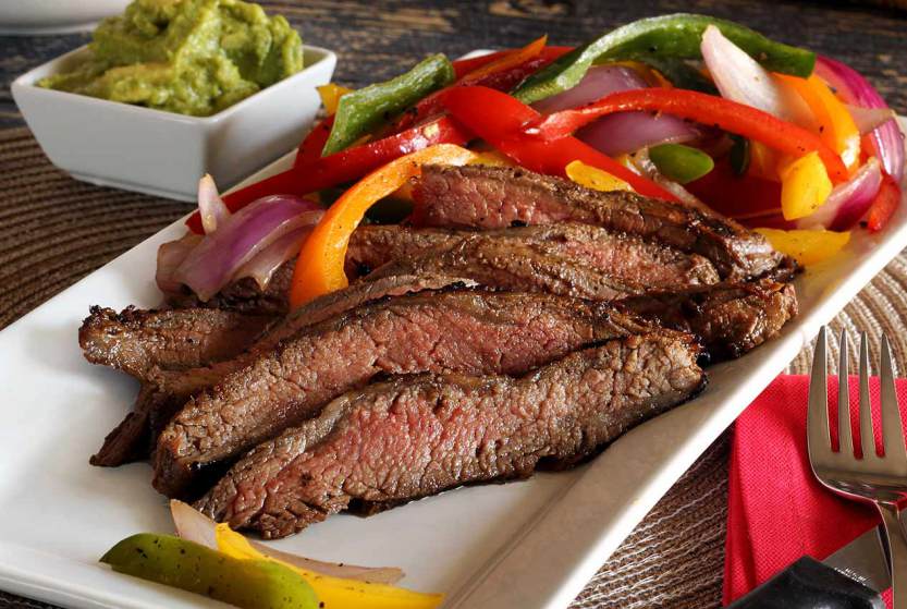 Balsamic Marinated Flank Steak with Grilled Peppers via Paleo Newbie Balsamic Marinated Flank Steak with Grilled Peppers via Paleo Newbie